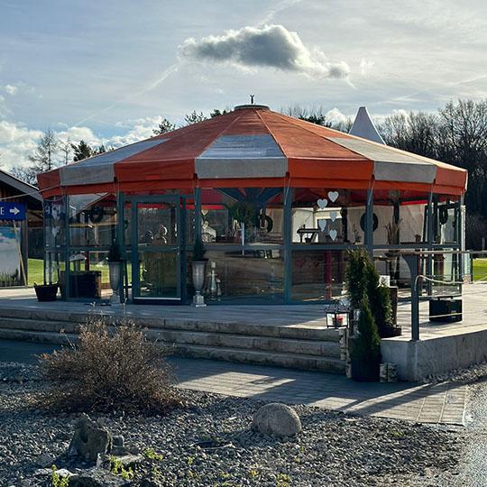 Galerie Slot1 Bild1 Zieglers Schirmbar